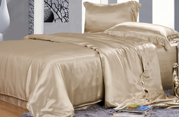 Silke sengelinned Beige 100% silke 19momme