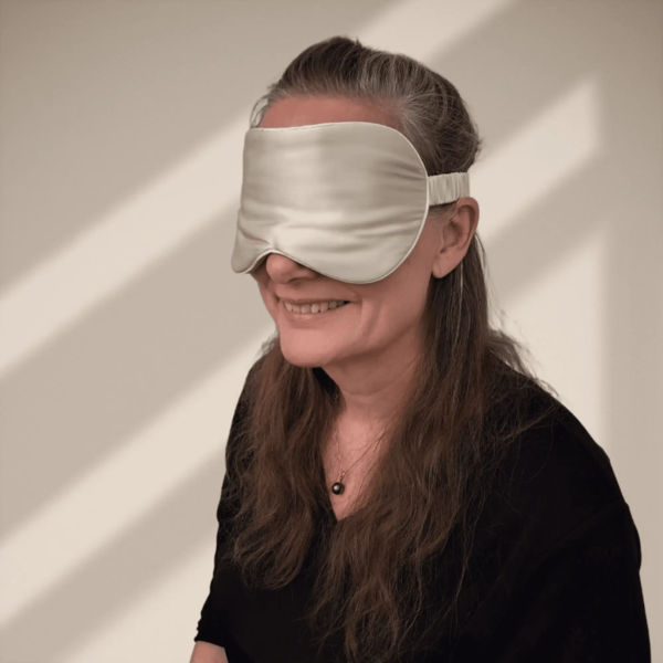 Silke SoveMaske -100% SilkeStof -100% SilkeFyld! Farve Beige