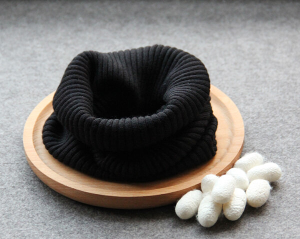 Silke-cashmere halsvarmer, halsedisse sort