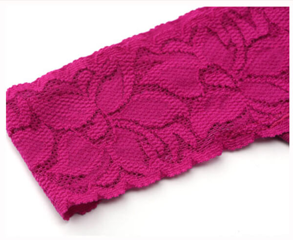 Silkestring sort med blonde en fantastisk kvalitet i 100% mulberry silke. Anti-mikrobiel,