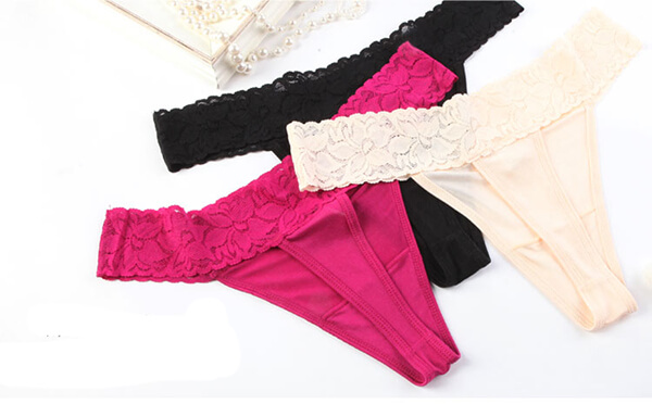 Silkestring sort med blonde en fantastisk kvalitet i 100% Mulberry silke. Anti-mikrobiel,