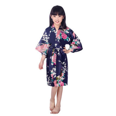 Påfugltrykt kimono, imiteret silke (100% polyester)